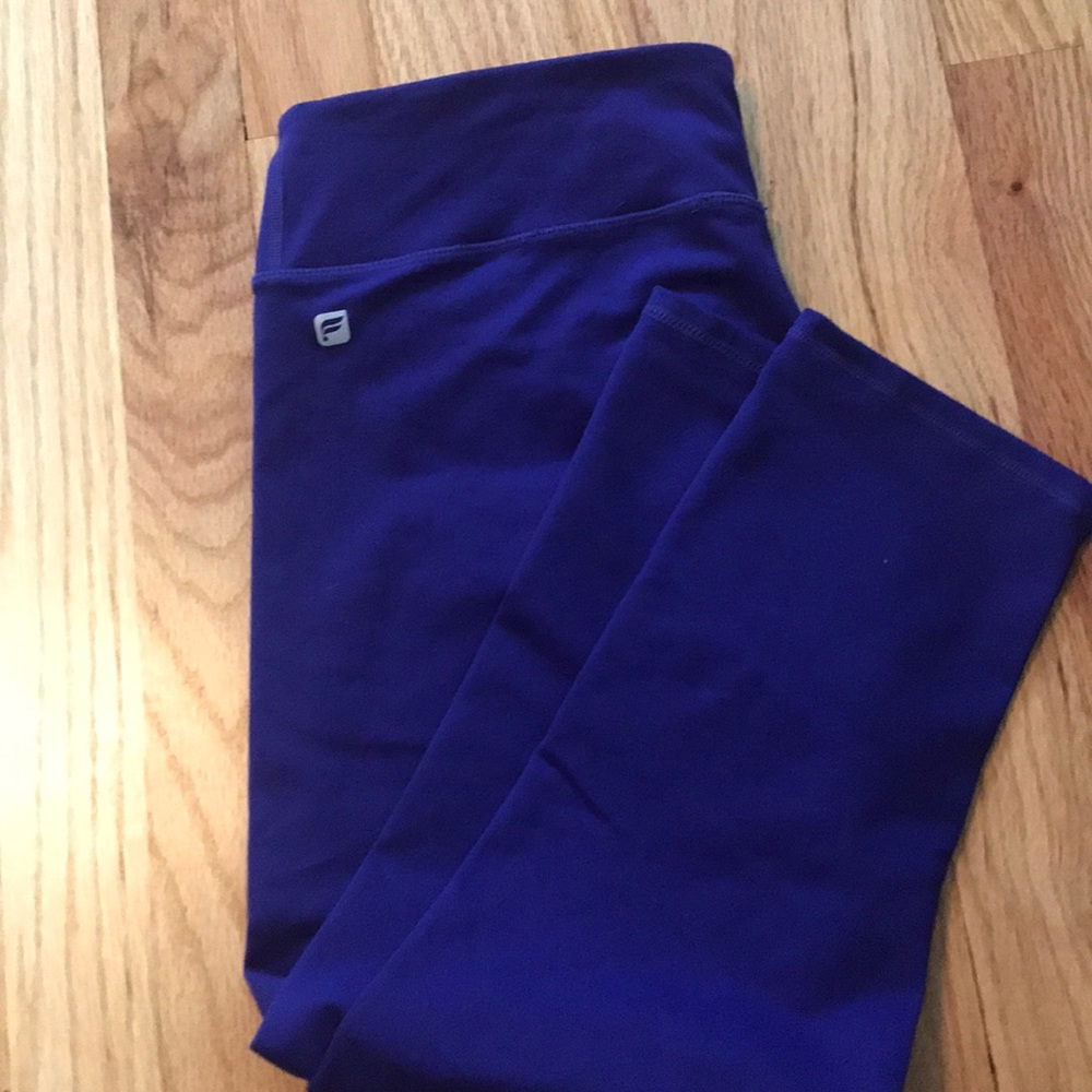 Fabletics Salar Capri leggings